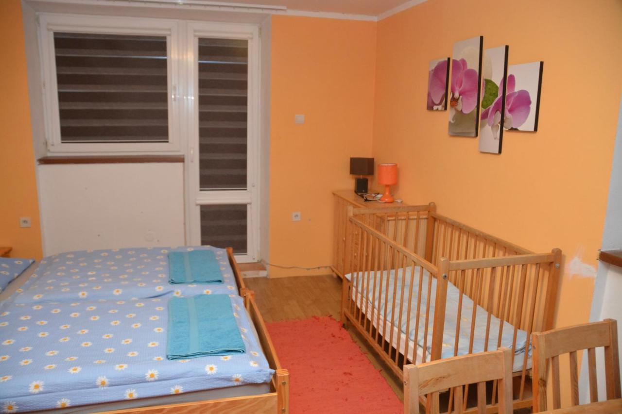 Privat Alexandra Daire Liptovský Mikuláš Dış mekan fotoğraf