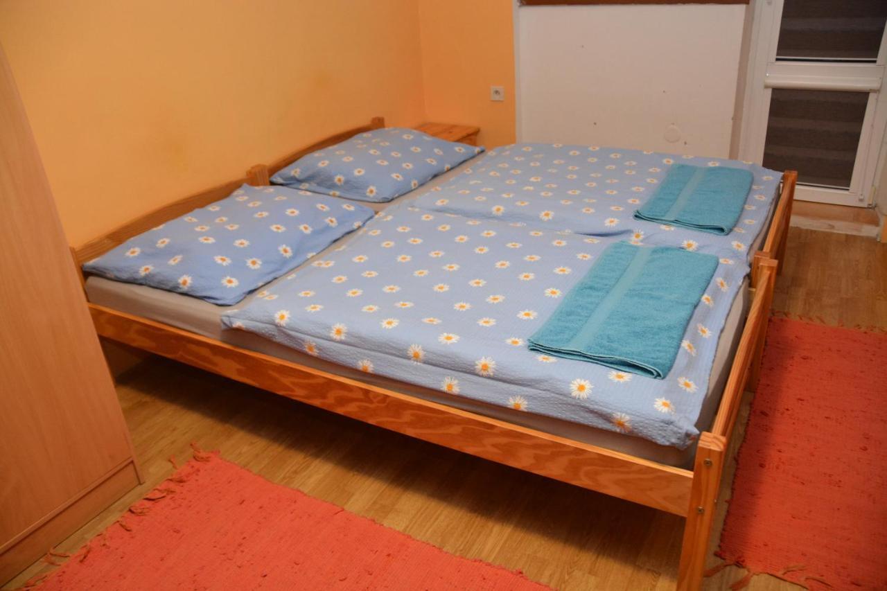 Privat Alexandra Daire Liptovský Mikuláš Dış mekan fotoğraf